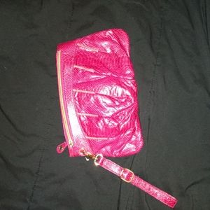 Steve Madden wristlet